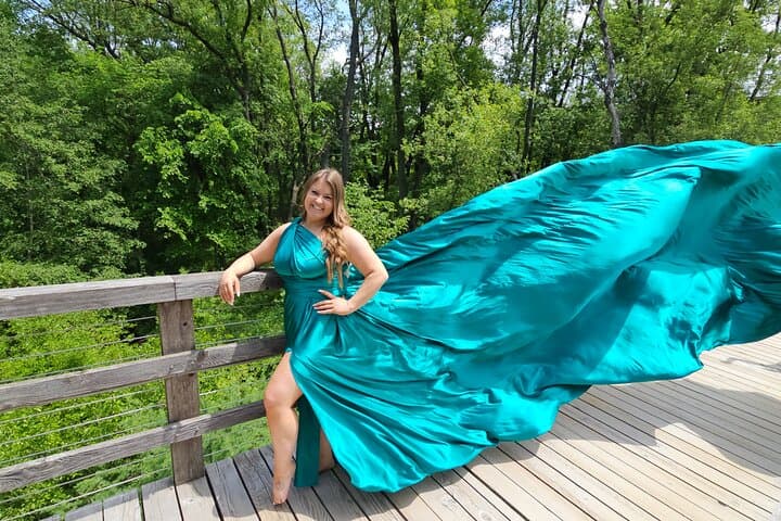 Flying Dress Photo Shoot on the Capitol Square — Madison’s Dramatic 15-Minute Session