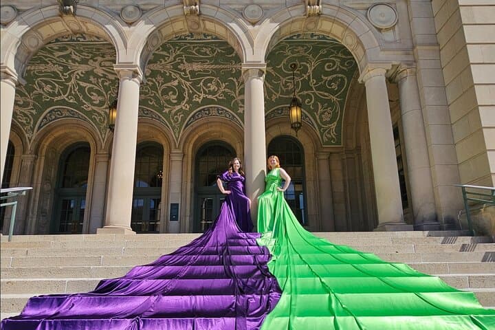 Flying Dress Photo Shoot on the Capitol Square — Madison’s Dramatic 15-Minute Session photo 6