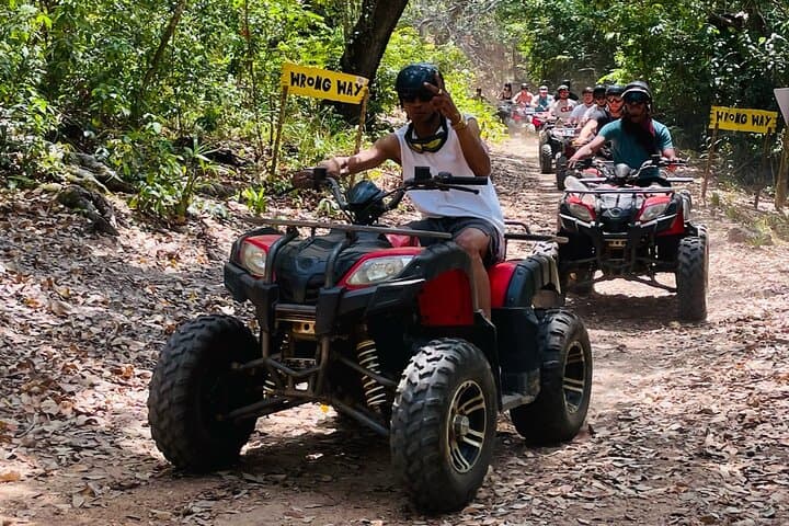 Ultimate Adventure Day: Zip Line, ATV & Horseback in Mahogany Bay, Roatán photo 2