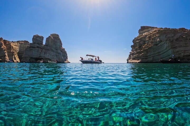 Private Eldoris Boat Rental Around Milos: Explore Kleftiko, Sarakiniko & Hidden Caves photo 3