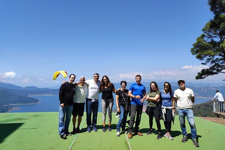 Tandem Paragliding Over Valle de Bravo: Private Flight with Experienced Instructor photo 2