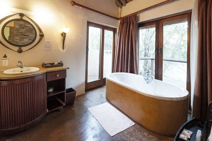 Luxury Safari at Shishangeni Lodge: 3-Day Kruger Big Five Experience photo 3