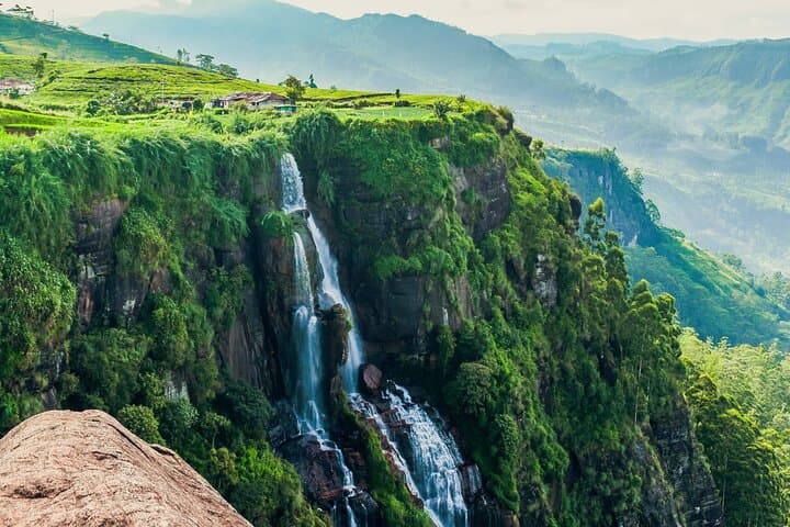 6-Day Private Driver Road Trip Through Sri Lanka: Kandy to Colombo at Your Own Pace photo 2