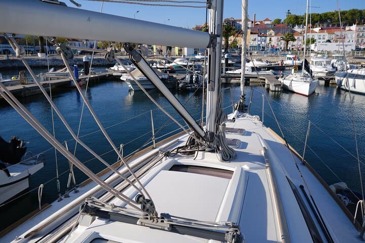 Sail the Arrábida Coast: 4-Hour Setúbal Day Sail to Portinho or Sado River photo 2
