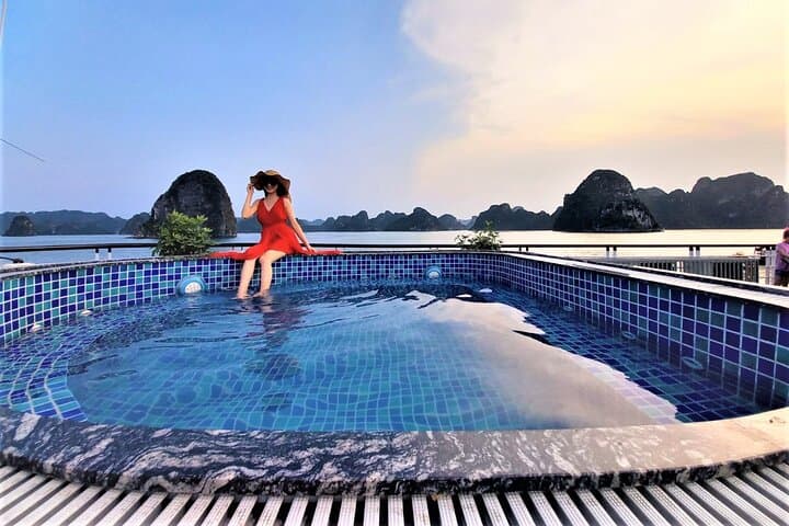 Full-Day Halong Bay Cruise: Bamboo Boat, Kayak & Titov Island Experience photo 3