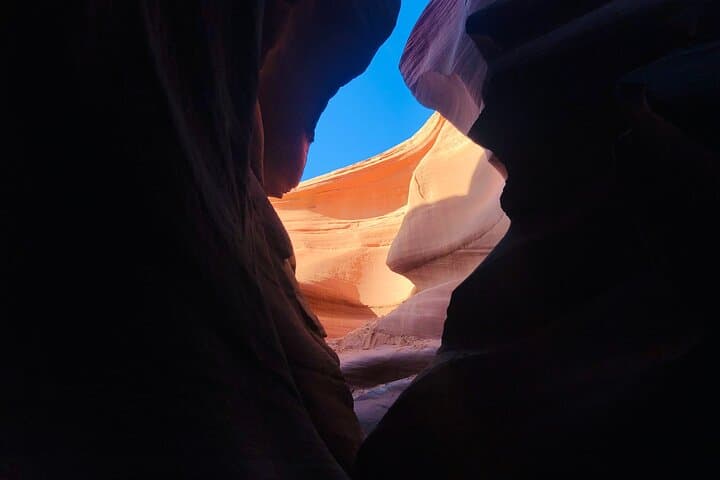 Upper and Lower Antelope Canyon and Horseshoe Bend Hiking Tour — Page, AZ photo 3