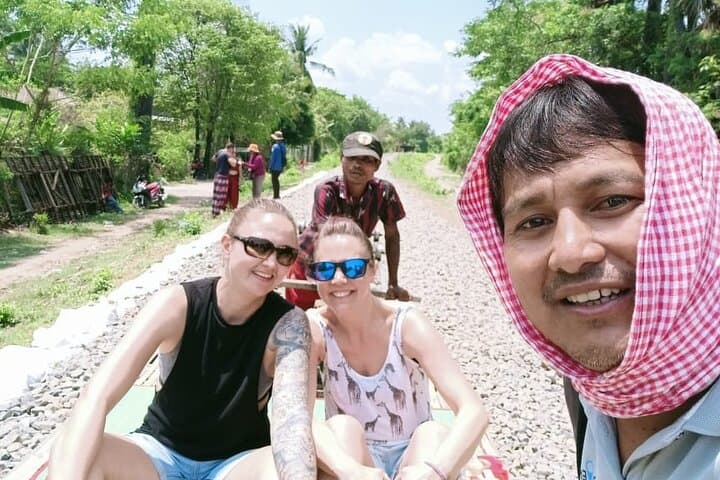 Battambang Afternoon Bamboo Train, Bat Cave & Countryside Sunset Tour photo 5