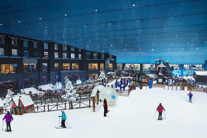 Ski Dubai: Indoor Snow Park, Slopes & Penguin Encounters in Mall of the Emirates photo 2