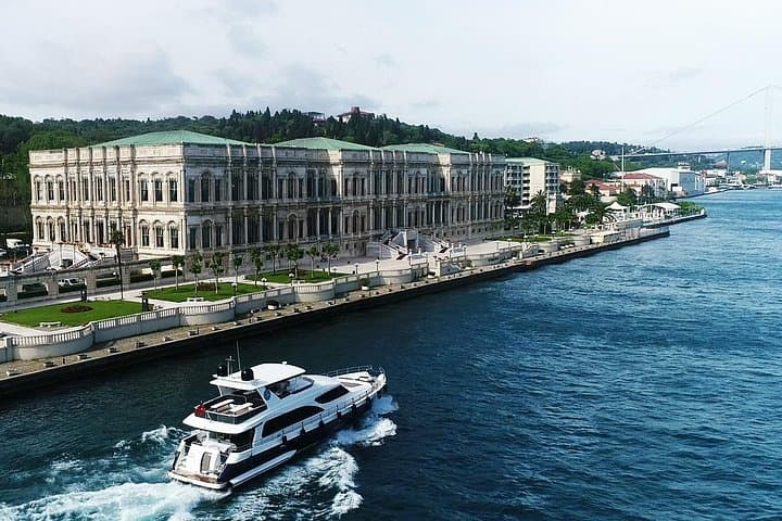 Bosphorus Yacht Cruise to Kanlıca: 2.5-Hour Luxury Strait Tour photo 4