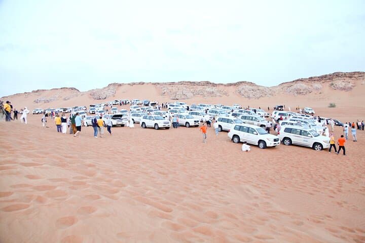Evening Red Dunes Desert Safari in Dubai — Sunset BBQ & Live Entertainment photo 4
