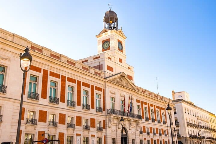 Madrid Historical Centre Scavenger Hunt — Self-Guided Walking Tour & City Game photo 6