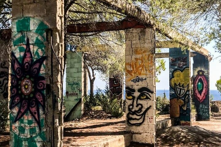 Graffiti and Snorkeling at Cala Conta — Ibiza Beach Art & Snorkel Experience photo 5