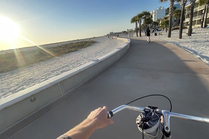 Coastal Cruise: Half-Day Bicycle Rental on Treasure Island