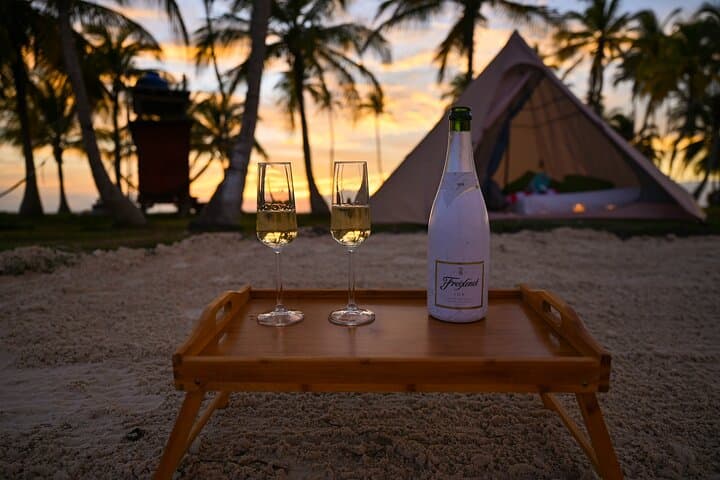 Tipi Camping on Anmardub Island — Private San Blas Beach Escape