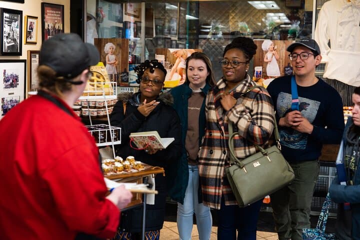 Crime and Cuisine on Federal Hill: Providence Food and History Walking Tour photo 4