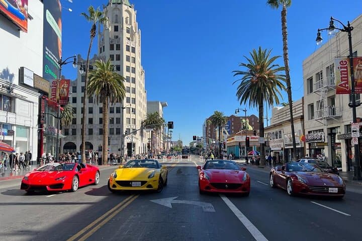 Lamborghini Huracan Spyder Driving Tour to Hollywood Sign — 50-Minute Experience photo 2