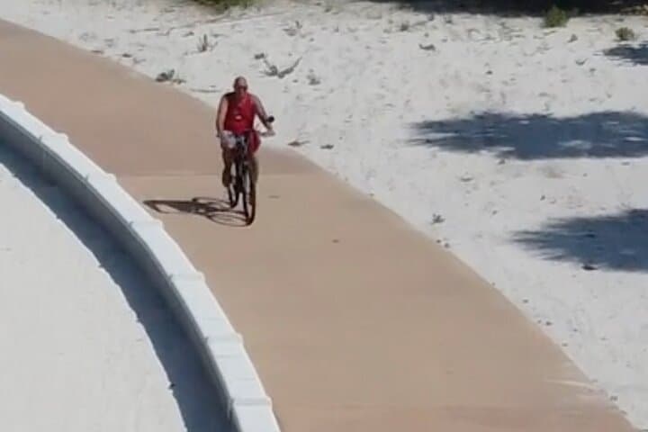 Coastal Cruise: Half-Day Bicycle Rental on Treasure Island photo 4