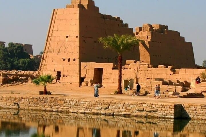 Sunrise Hot Air Balloon & Full-Day Luxor Tour: Valley of the Kings, Karnak & Hatshepsut photo 5