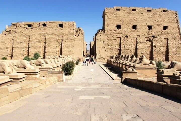 Sunrise Hot Air Balloon & Full-Day Luxor Tour: Valley of the Kings, Karnak & Hatshepsut photo 6