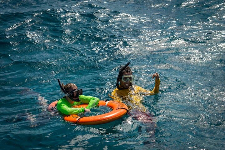 Snorkel MUSA and Manchones Reef: Isla Mujeres Underwater Sculpture Safari photo 6