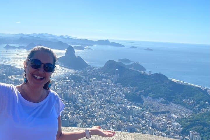 Rio Highlights Private Tour: Christ the Redeemer, Sugarloaf, Tijuca & Selarón photo 4