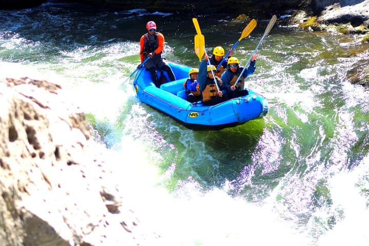 Chili River Rafting from Arequipa: 7 km Class II–IV River Descent photo 2