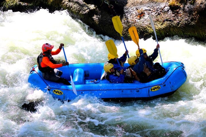Chili River Rafting from Arequipa: 7 km Class II–IV River Descent photo 3