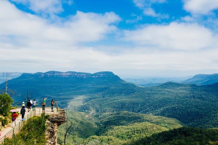 Blue Mountains Small-Group Day Tour: Sydney Zoo, Scenic World & 3 Sisters photo 3