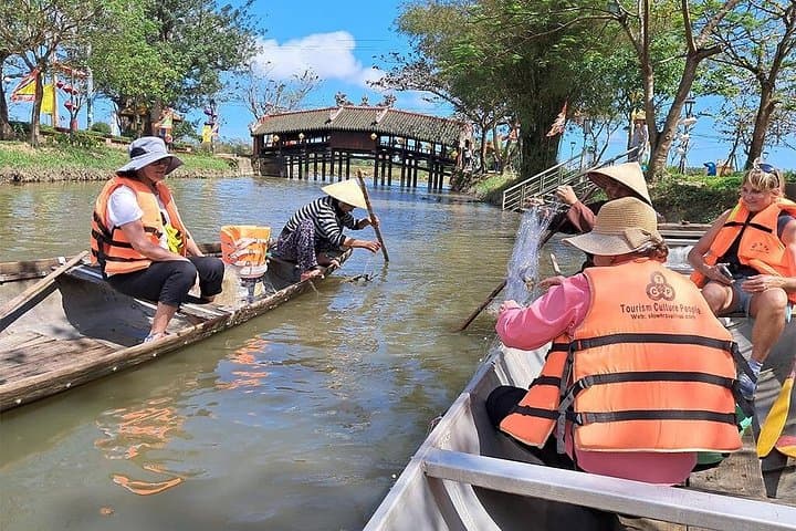 Rural Hue Cycling & Farming Day — Thanh Toan Village Immersion photo 2