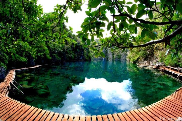Private Guided Coron Island Eco-Adventure — Kayangan Lake, Twin Lagoons & Maquinit Hot Springs photo 3
