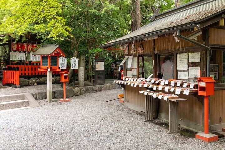 Escape the Crowds: Arashiyama Hidden-Gems Walking Tour in Kyoto photo 5