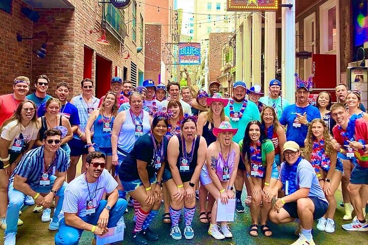 Nashville Fourth of July Pub Crawl — Printers Alley Firecracker Bar Tour photo 3