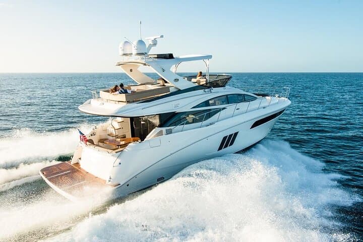 Sunset Power Yacht Tour on the Han River — Private Seoul Marina Experience