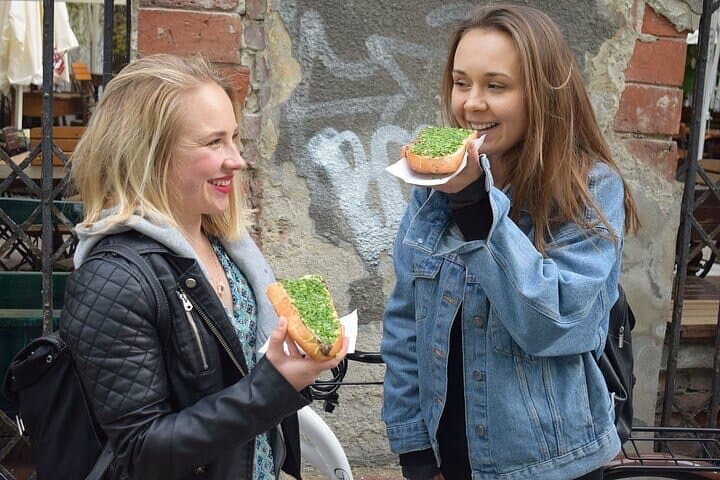 Krakow 3-Hour Craft Beer Walking Tour — Taste 8 Polish Microbrews photo 3