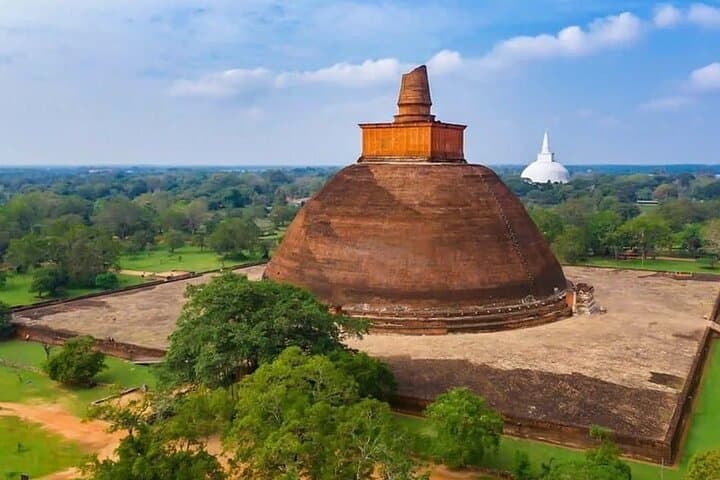 2-Day Dambulla, Sigiriya & Wilpattu: Cultural and Wild Sri Lanka Tour from Colombo photo 3