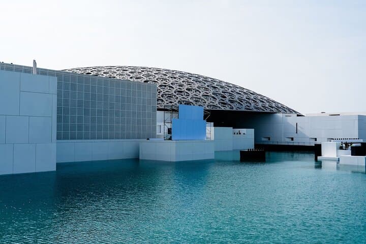 Louvre Abu Dhabi Private Tour with Seamless Transfer photo 5