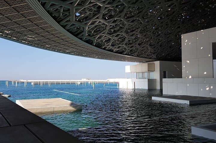 Louvre Abu Dhabi and Sheikh Zayed Mosque: Private Half-Day Cultural Tour photo 6