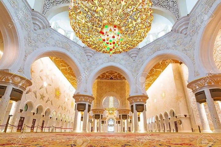 Abu Dhabi Day Trip: Sheikh Zayed Grand Mosque & Louvre Abu Dhabi Private Tour from Dubai