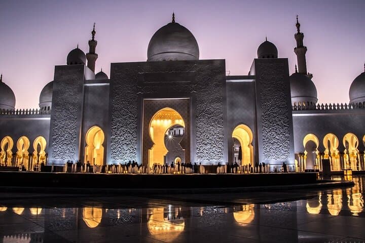Emirates Palace Hi‑Tea and Sheikh Zayed Grand Mosque Visit from Dubai photo 6