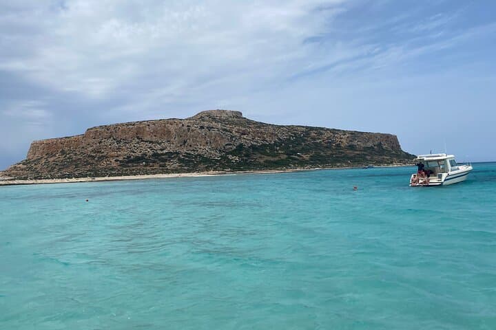 Balos Lagoon & Gramvousa Private Cruise from Chania — Day Trip to Crete's Blue Lagoons photo 4
