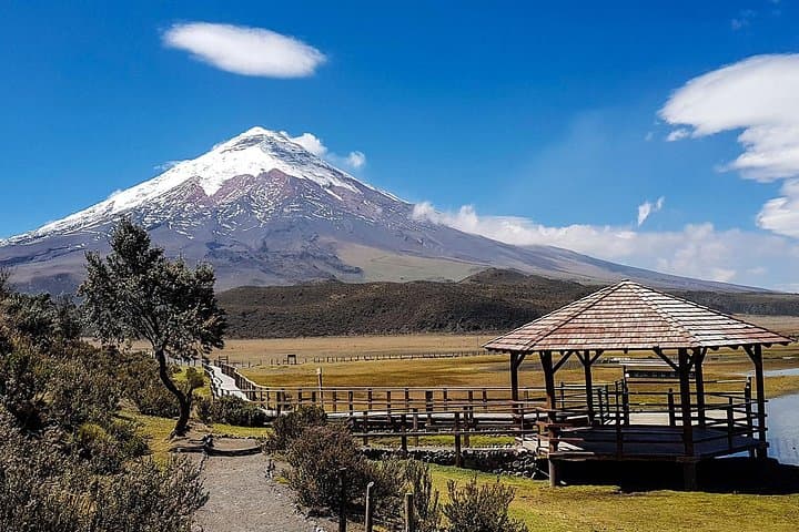 Cotopaxi to Quilotoa: 2-Day Volcano & Crater Lagoon Tour from Quito photo 3