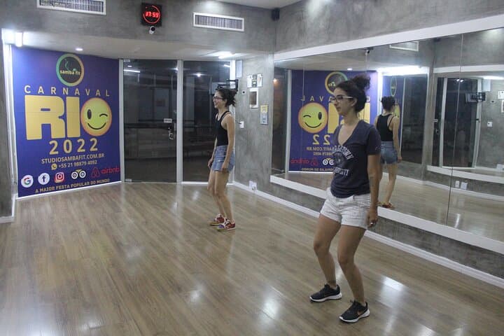 Beginner Samba Lessons in Rio with a Carnival Queen — 1-Hour Dance Class photo 3