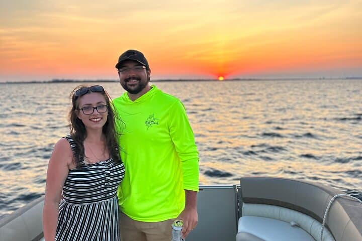 Private Luxury Sunset Cruise in Panama City Beach: Dolphin-Watching Evening Bay Cruise photo 2