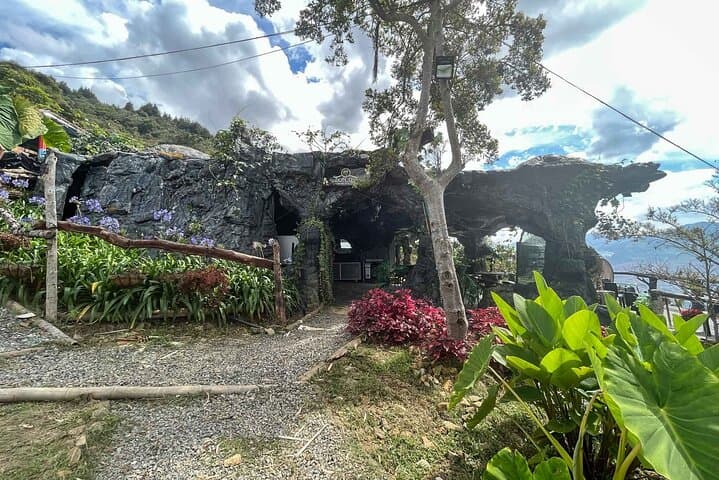 Overnight Birding at Arvi Park: Cloud-Forest Cabin Near Medellín photo 4
