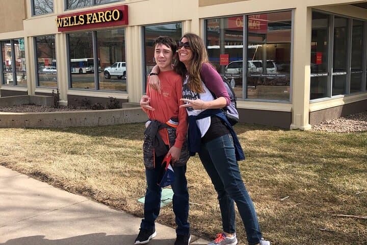 Zombie Scavengers Olathe: App-Based Urban Survival Scavenger Hunt photo 4