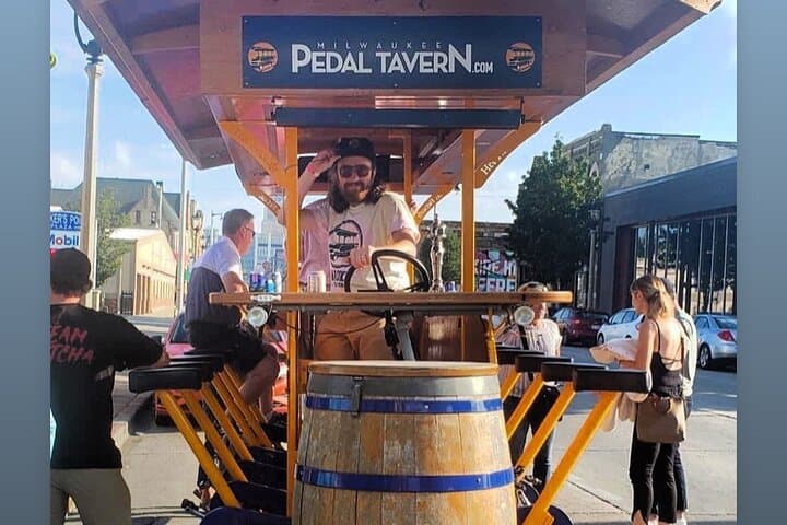Milwaukee Pedal Tavern Tour: Riverfront Pub Crawl Through Third Ward & Walker's Point