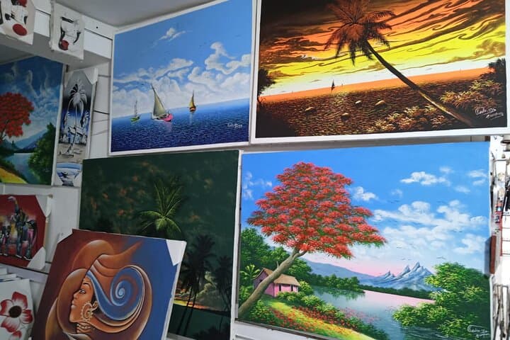 Punta Cana Guided Souvenir Shopping: Local Finds & Insider Tips photo 5