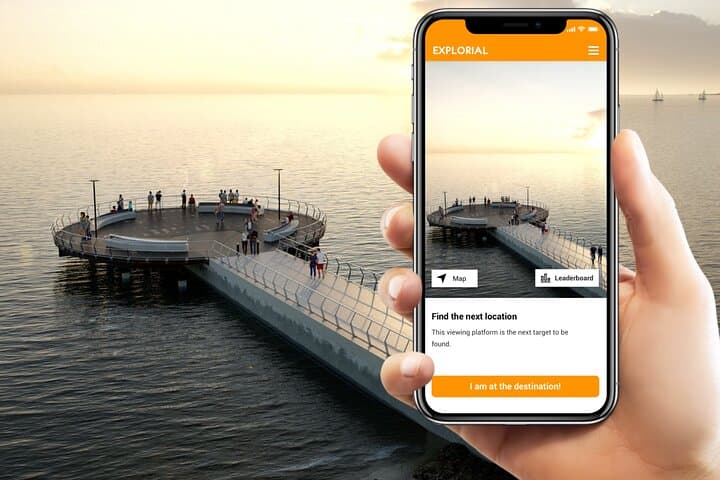 St Kilda Scavenger Hunt: Self-Guided Walking Tour of Melbourne's Beachside Sights
