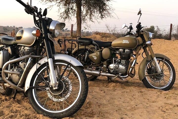 Golden Triangle Guided Motorcycle Tour: Delhi, Agra & Jaipur in 7 Days
