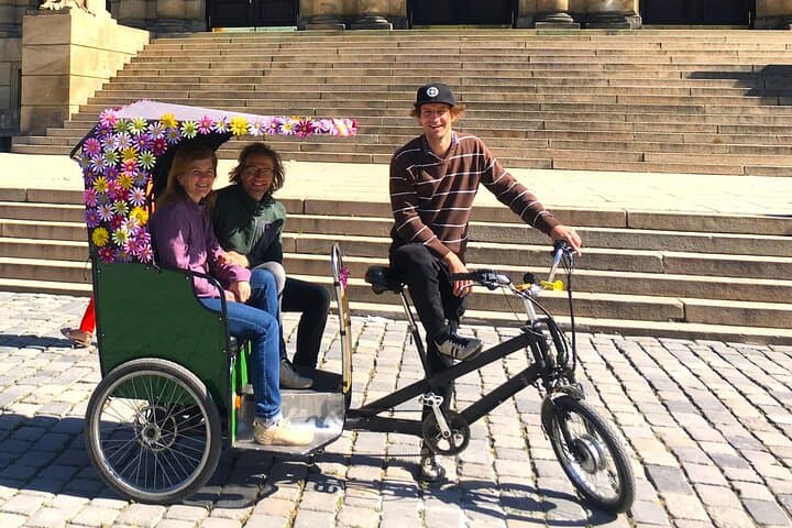 Electric Rickshaw Tour of Prague Old Town — Private Guided City Ride